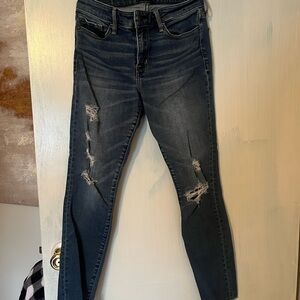 Abercrombie & Fitch Women's Distressed Dark Blue Skinny Jeans